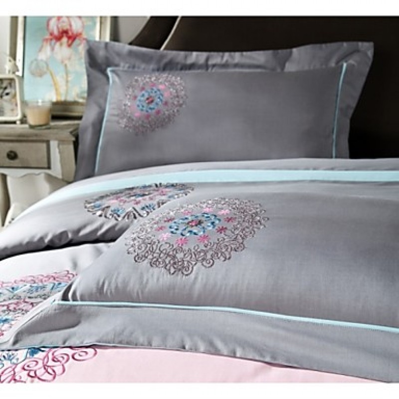 Gray Color Embroied Bedcover 100% Cotton Bedding Sets